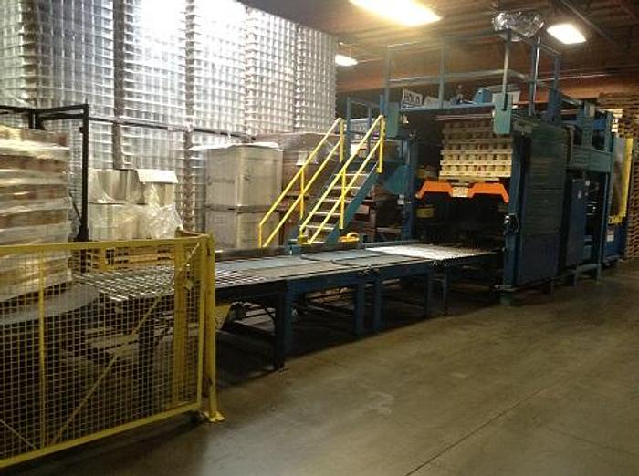 Used LANTECH Q1000 STRETCH WRAPPER