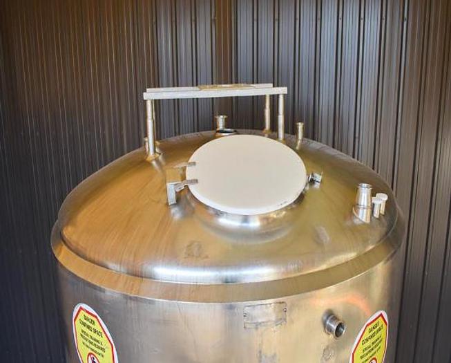 Used 1000 Gallon - 304 SS Jacketed Tank