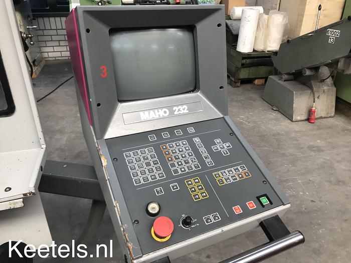 Gebruikt Maho HM-500W