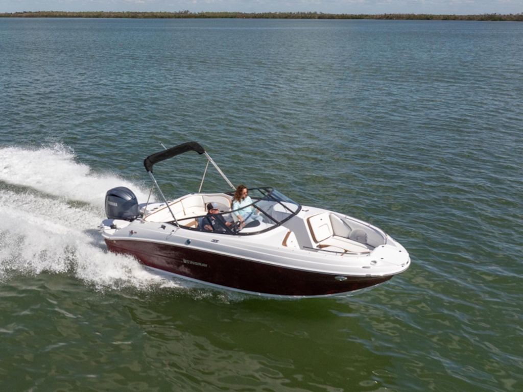 2027 Stingray 22DC Base