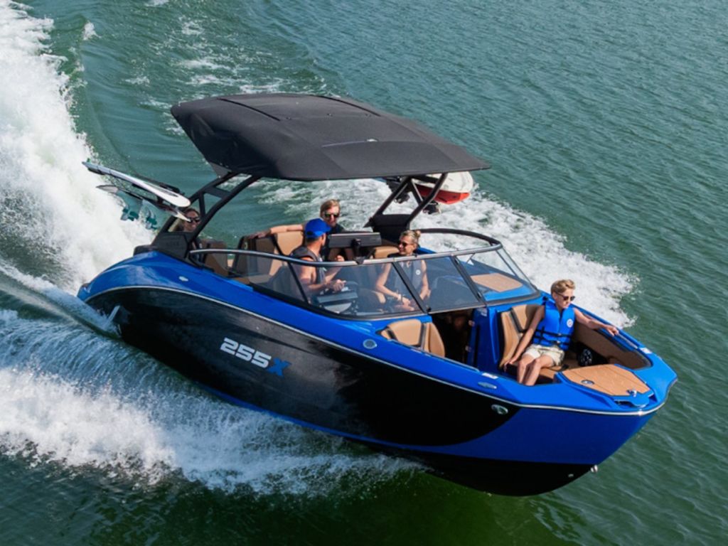 2026 Yamaha Marine 255XD Base
