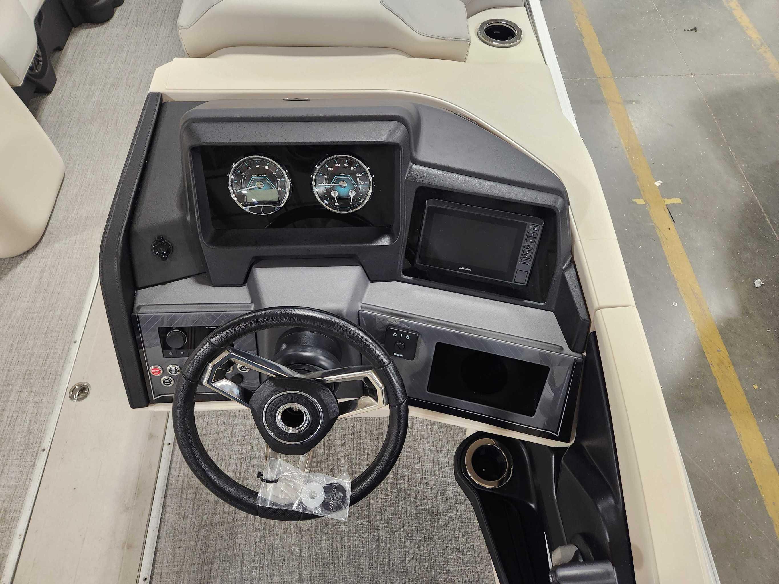 2026 Avalon 2385 25 Catalina QL