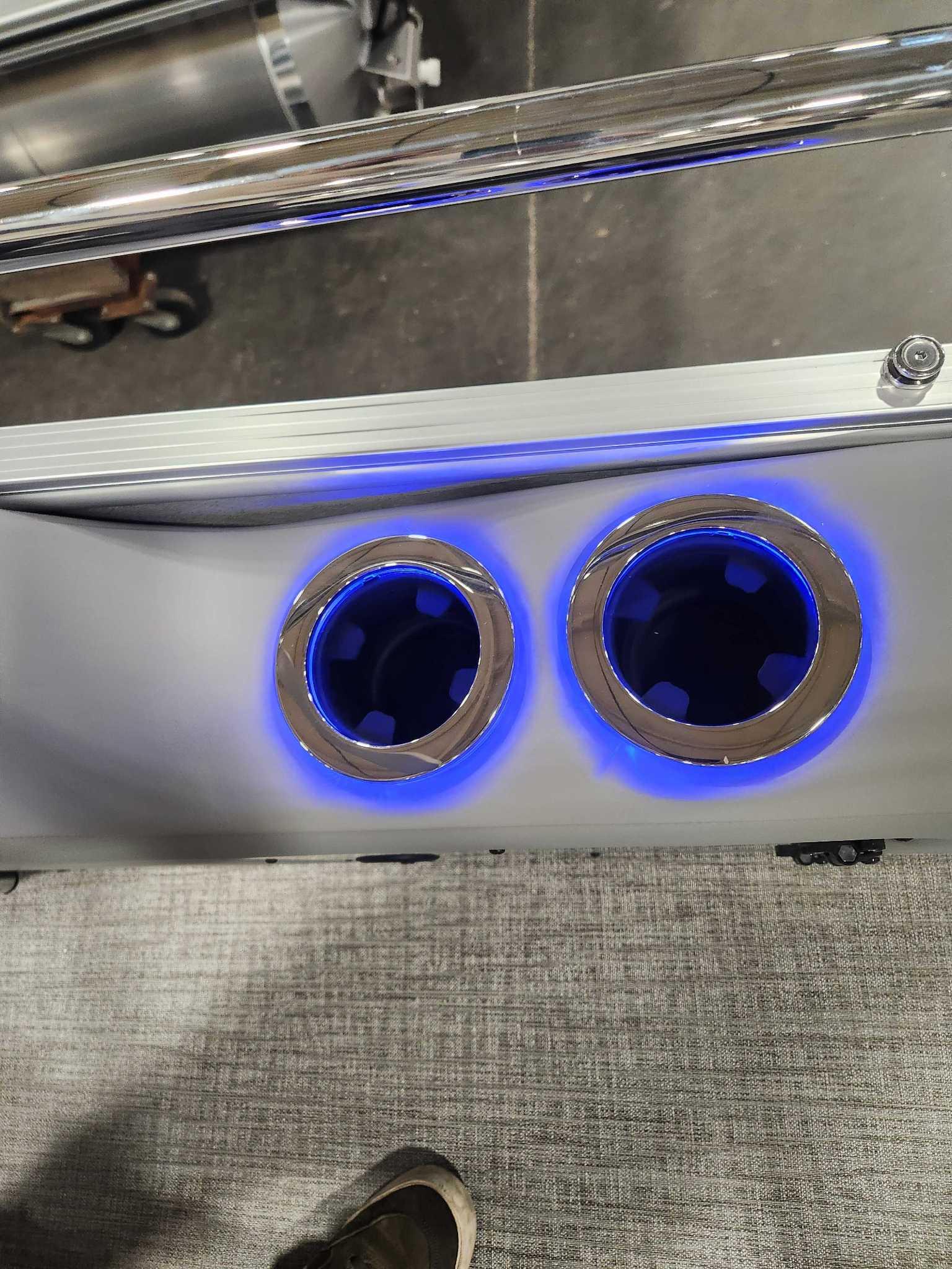 2026 Avalon 2585 25 Catalina VRB