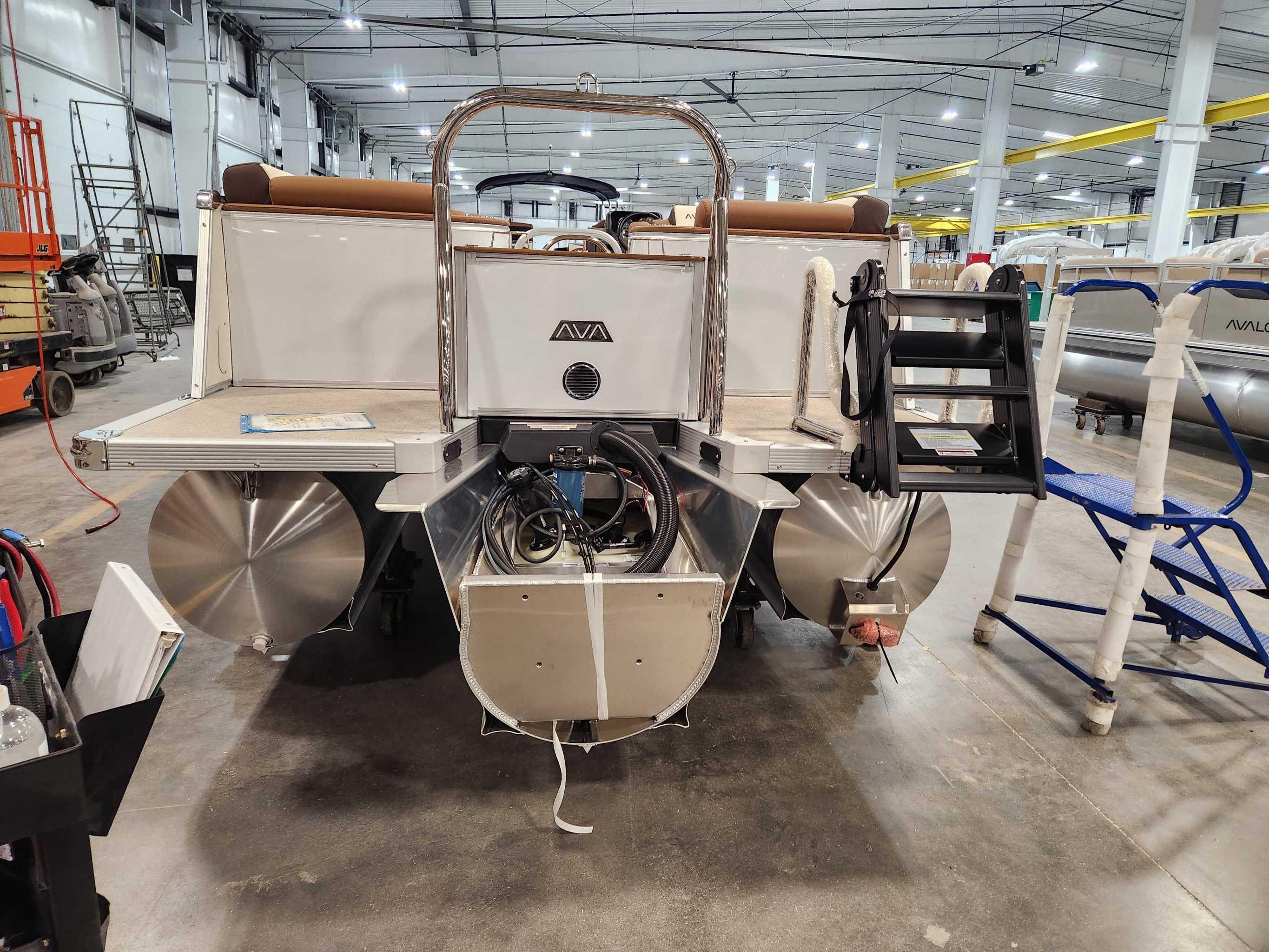 2026 Avalon 2385 25 Catalina QL