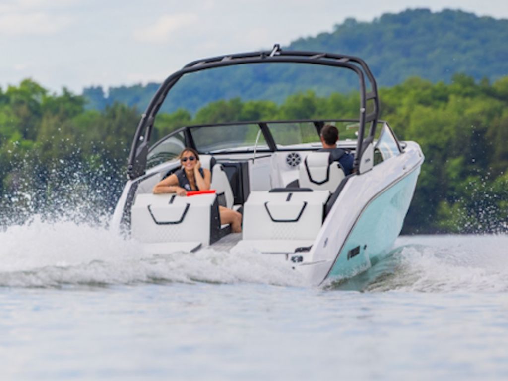 2026 Yamaha Marine 222S Base