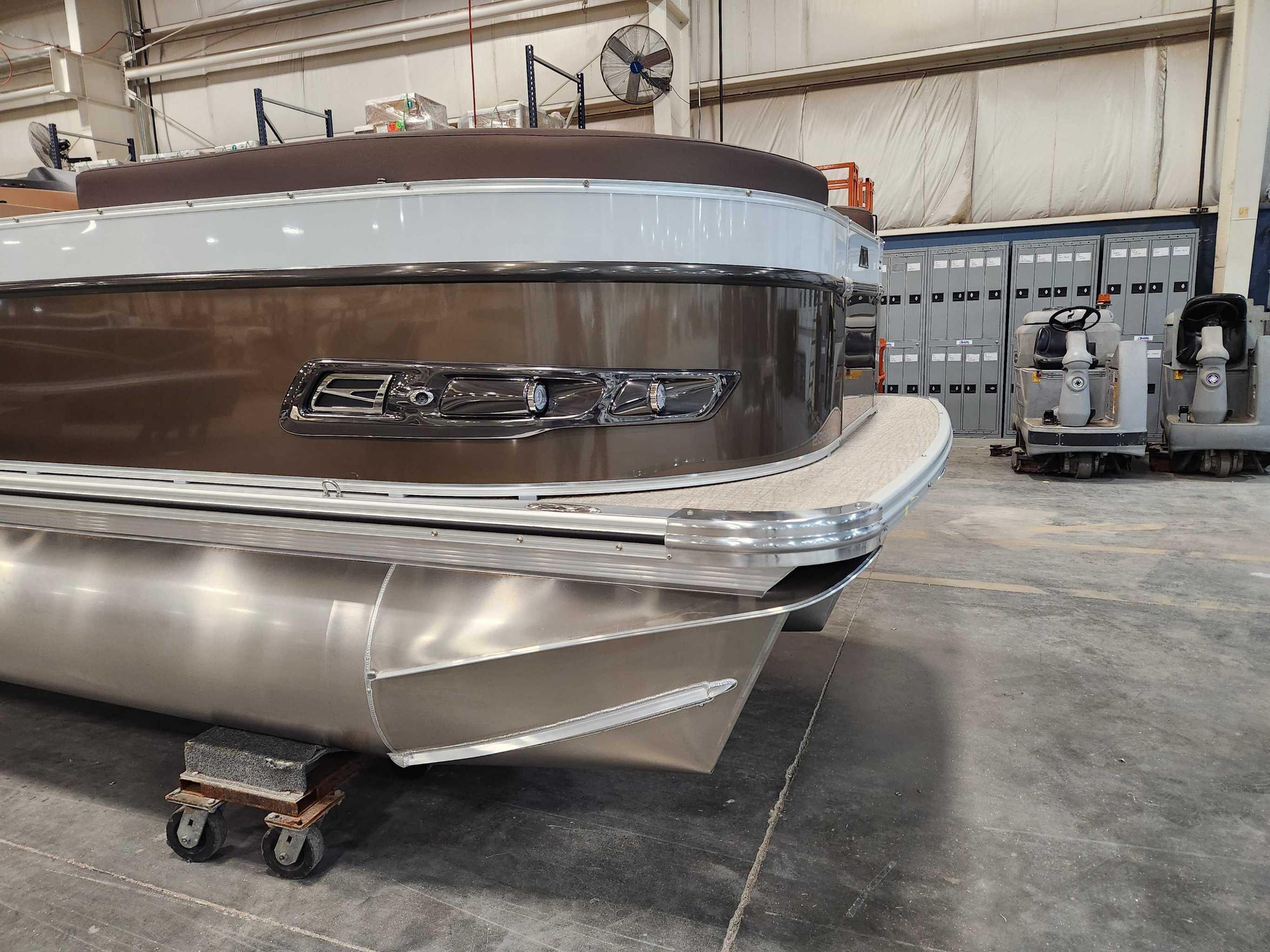 2026 Avalon 2385 25 Catalina QL