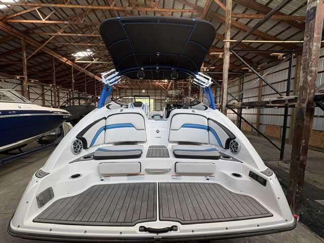 Used 2018 YAMAHA 242X