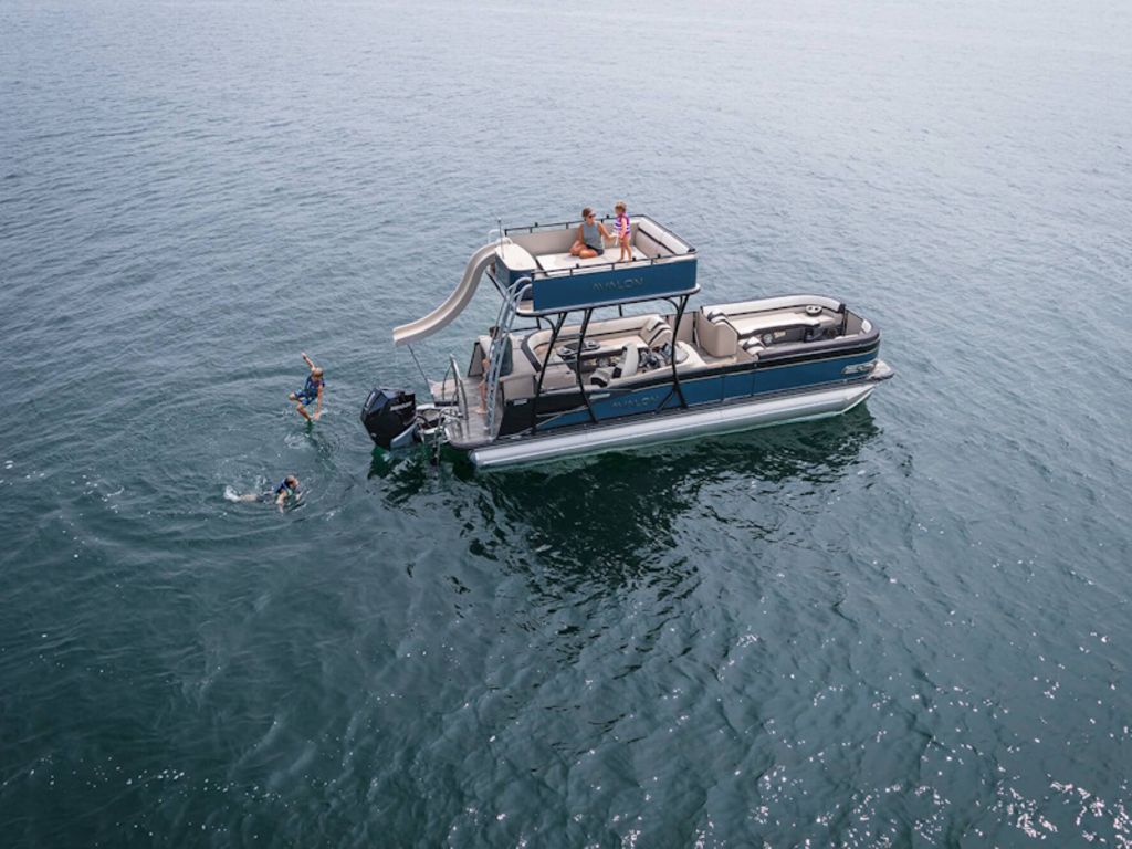 2026 Avalon Catalina Cruise Funship 25 FT