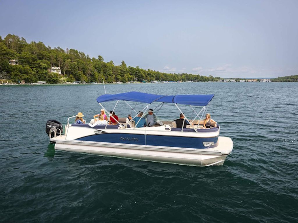 2026 Avalon Catalina Quad Lounger 23 FT