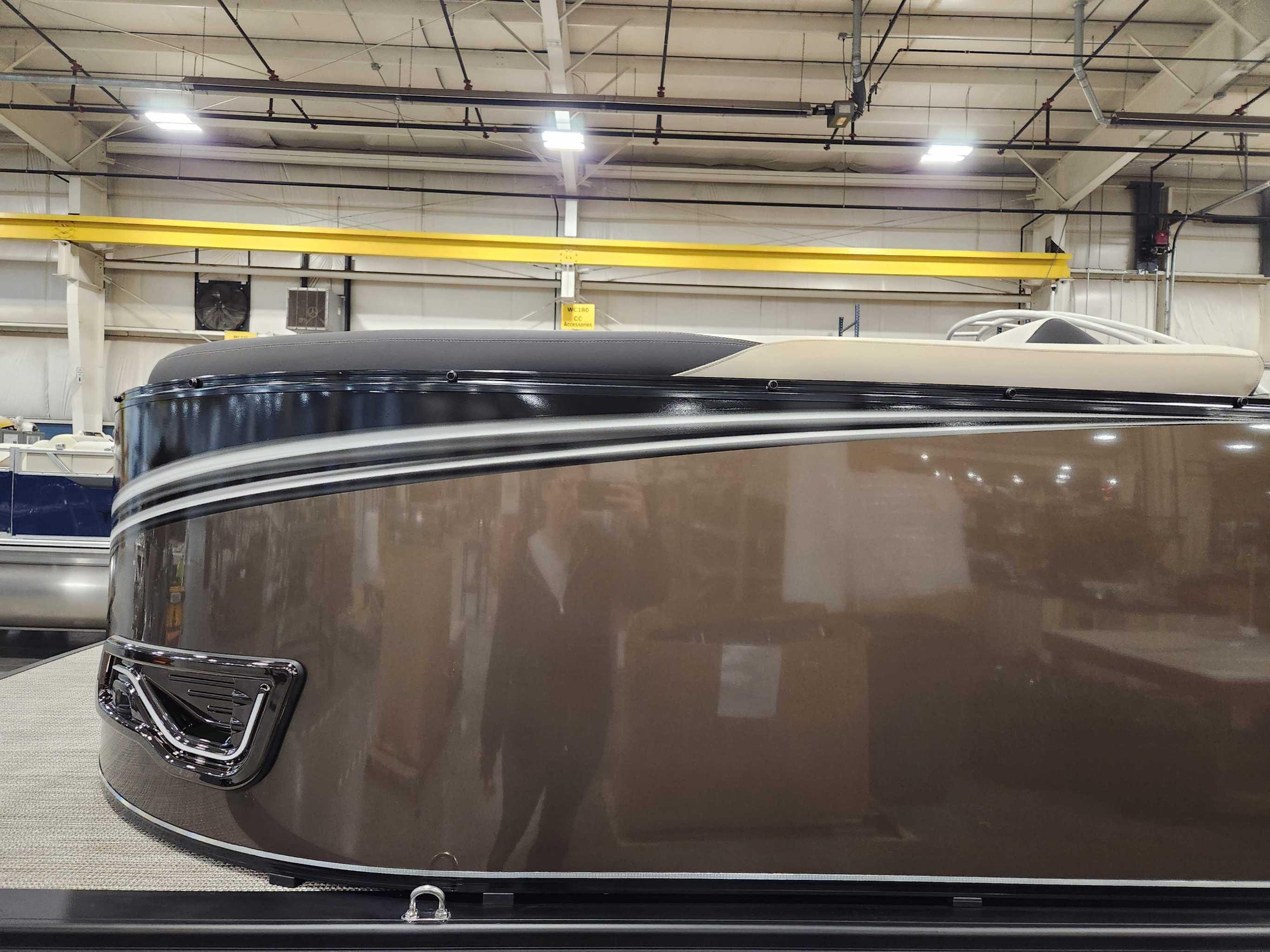 2026 Avalon 2385 25 LSZ ENT