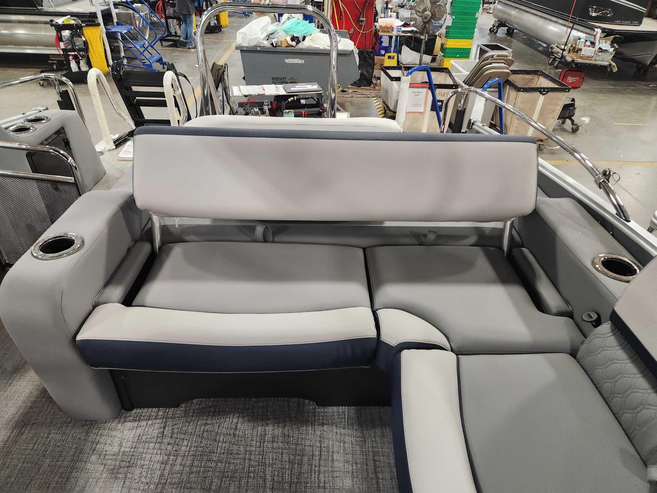 2026 Avalon 2585 25 Catalina VRB