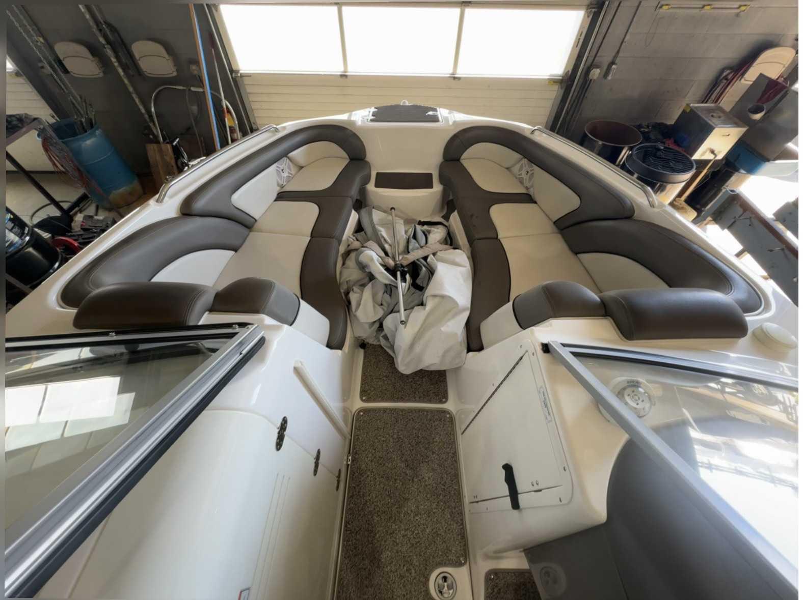 Used 2011 Yamaha 242LTD