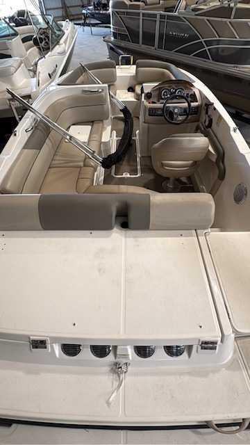 Used 2016 BAYLINER 195 DECK BOAT