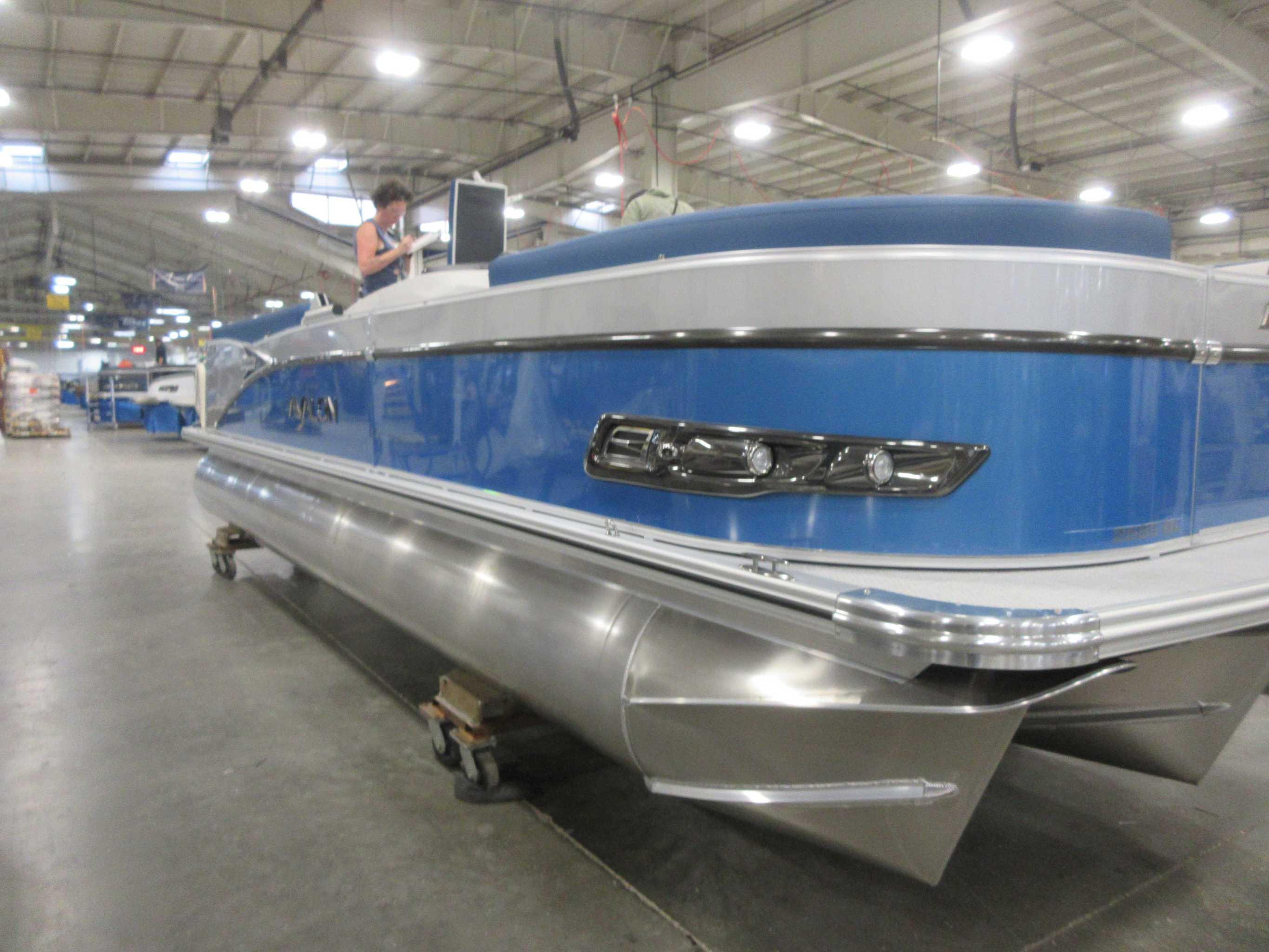 2026 Avalon 2585 25 Catalina QL