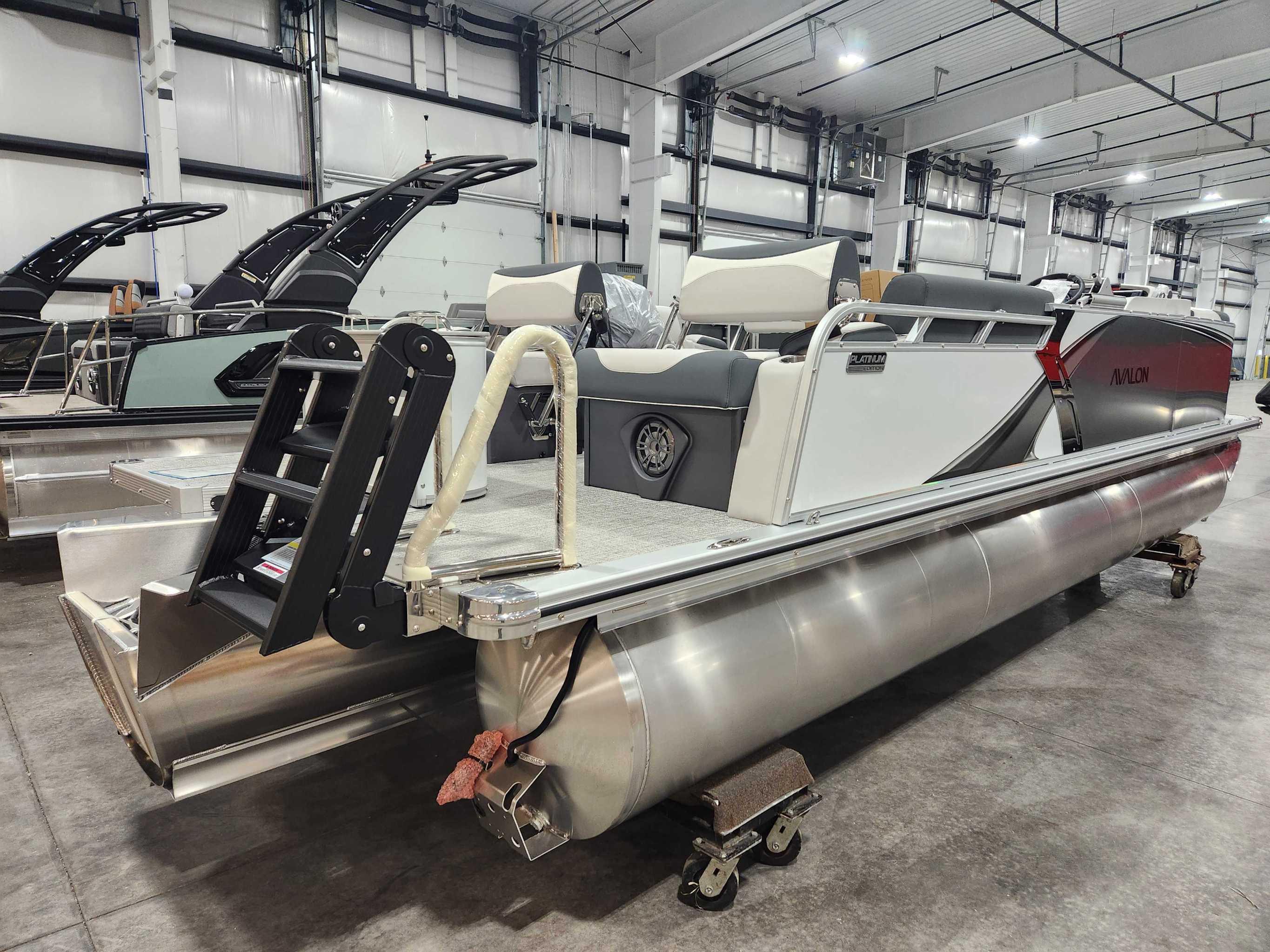 2026 Avalon 2385 25 LSZ QLS