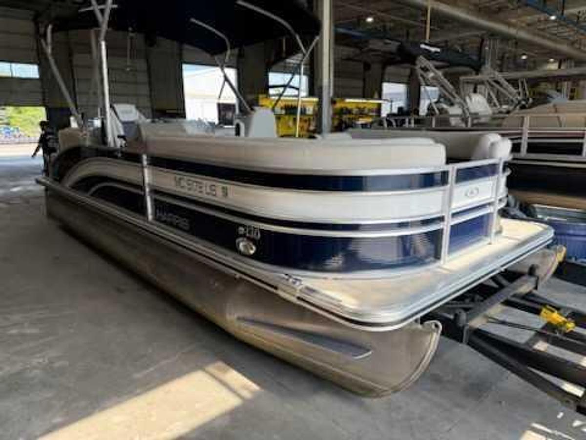 Used 2022 HARRIS KAYOT SUNLINER 230