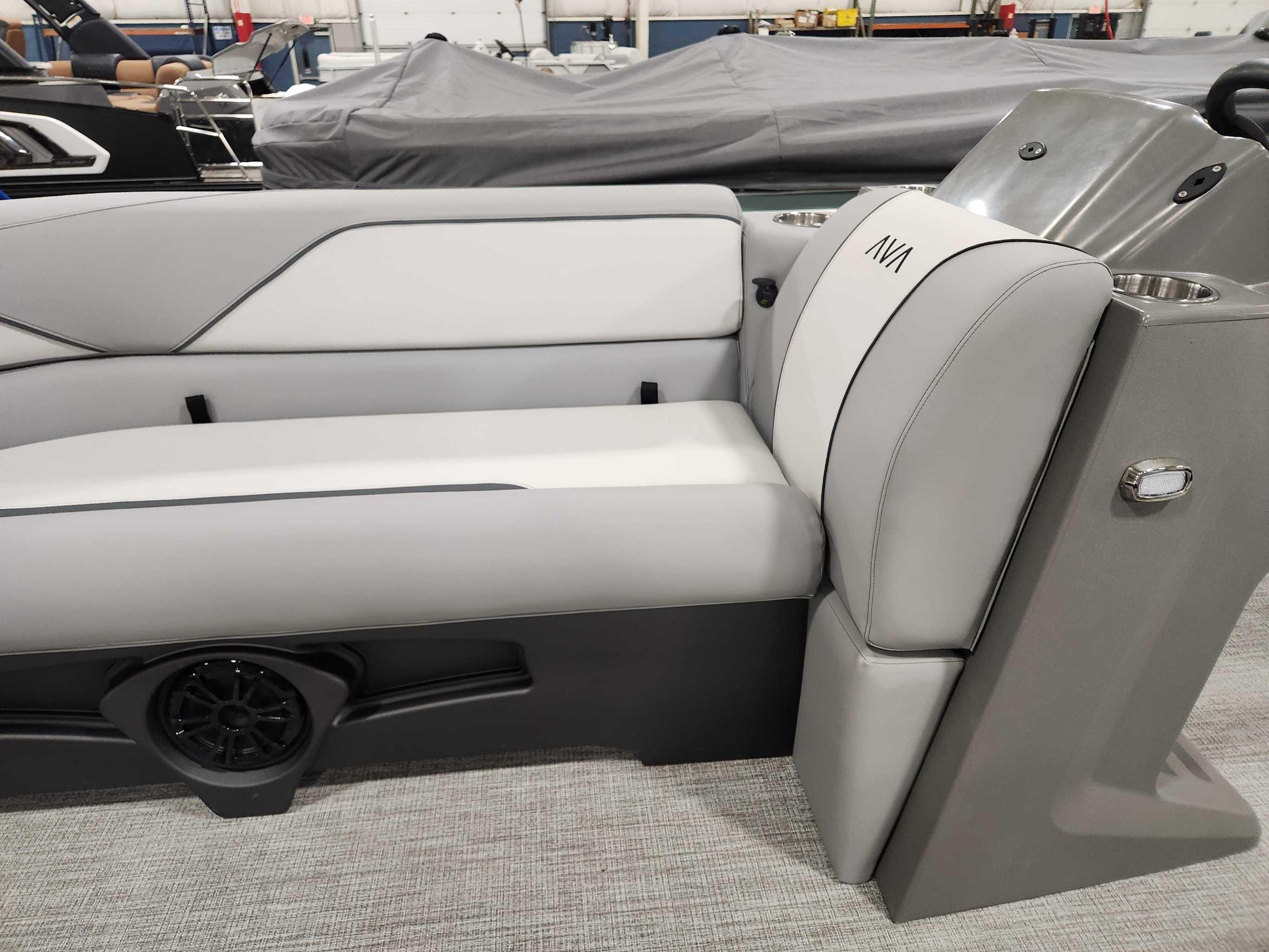2026 Avalon 2385 25 Venture 85 VRB