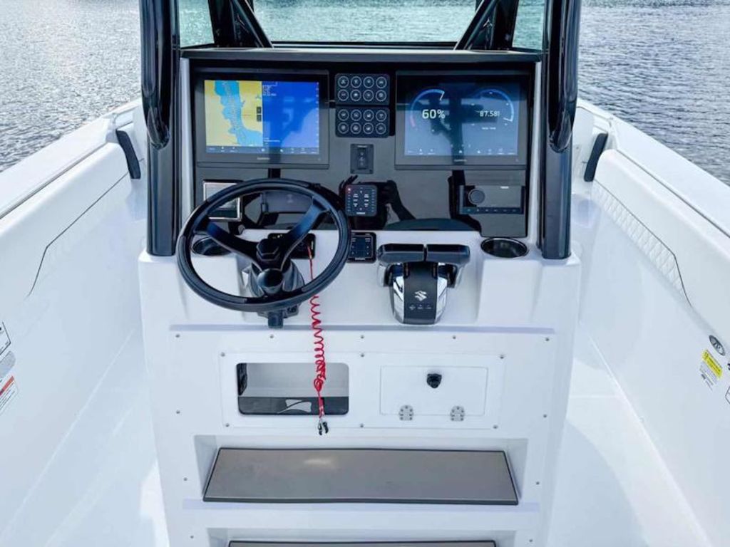 2027 Stingray 26CC Base