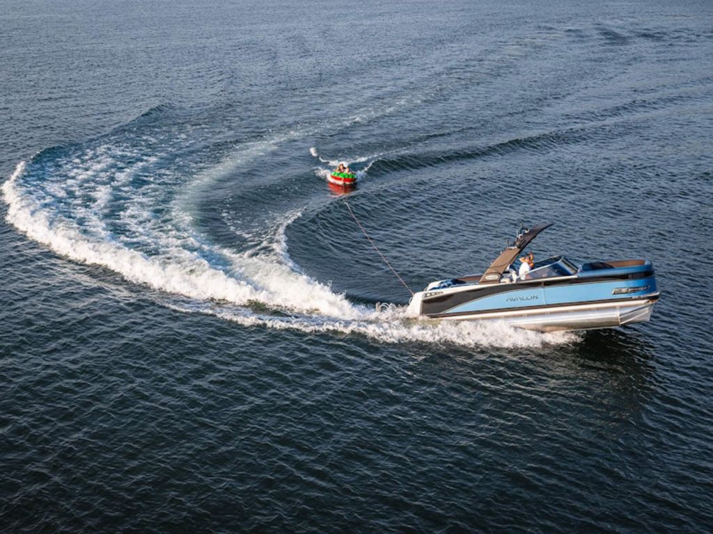 2026 Avalon Waketoon 23 FT