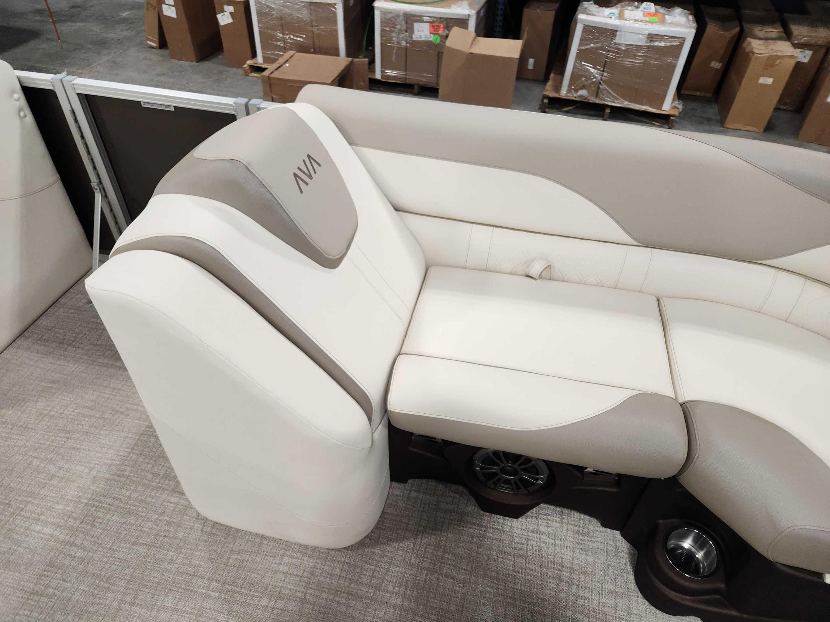 2026 Avalon 2385 25 LSZ VRB