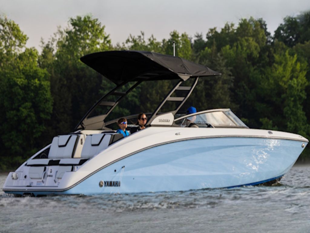 2026 Yamaha Marine 252SD Base