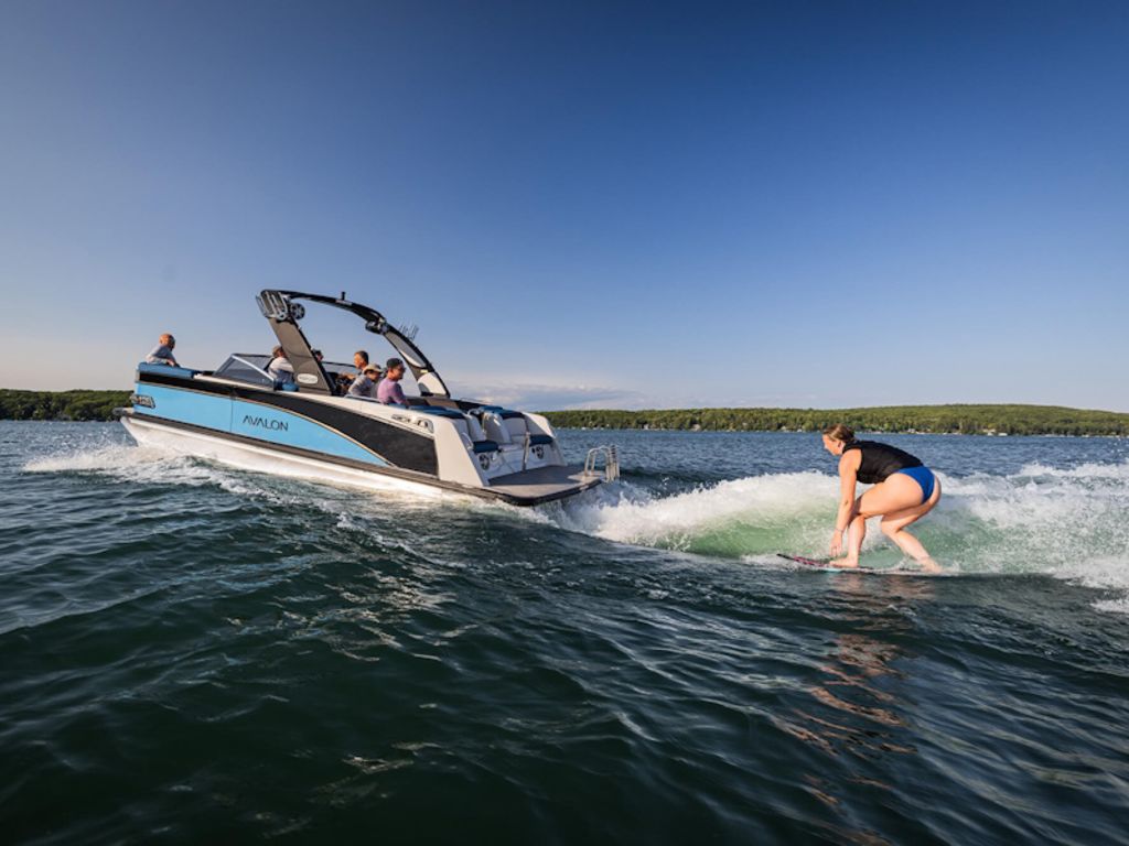2026 Avalon Waketoon 23 FT