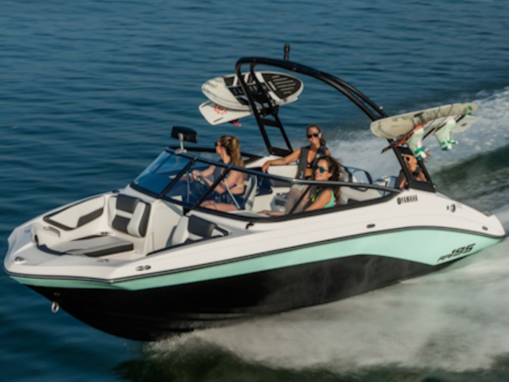 2026 Yamaha Marine AR195 Base