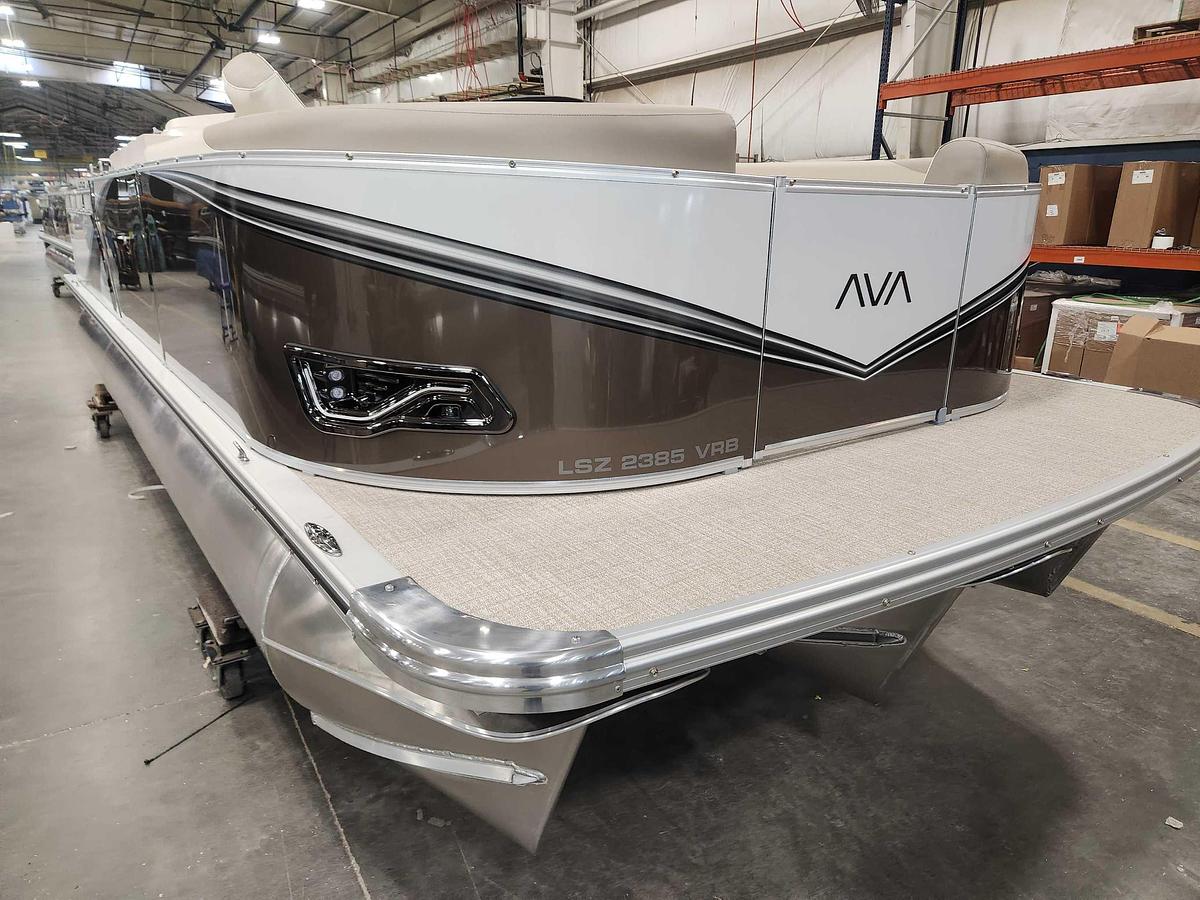 2026 Avalon 2385 25 LSZ VRB