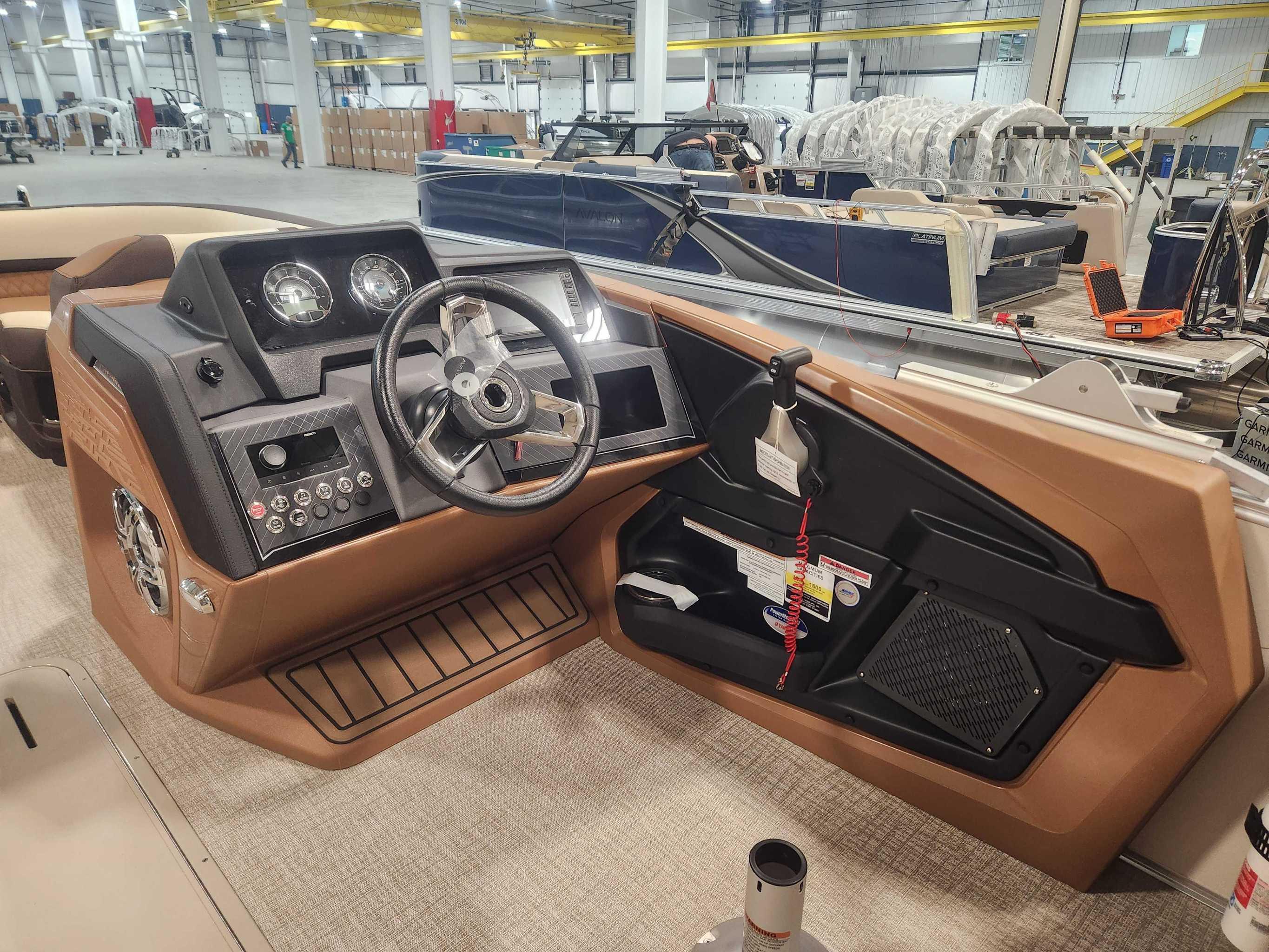 2026 Avalon 2385 25 Catalina QL