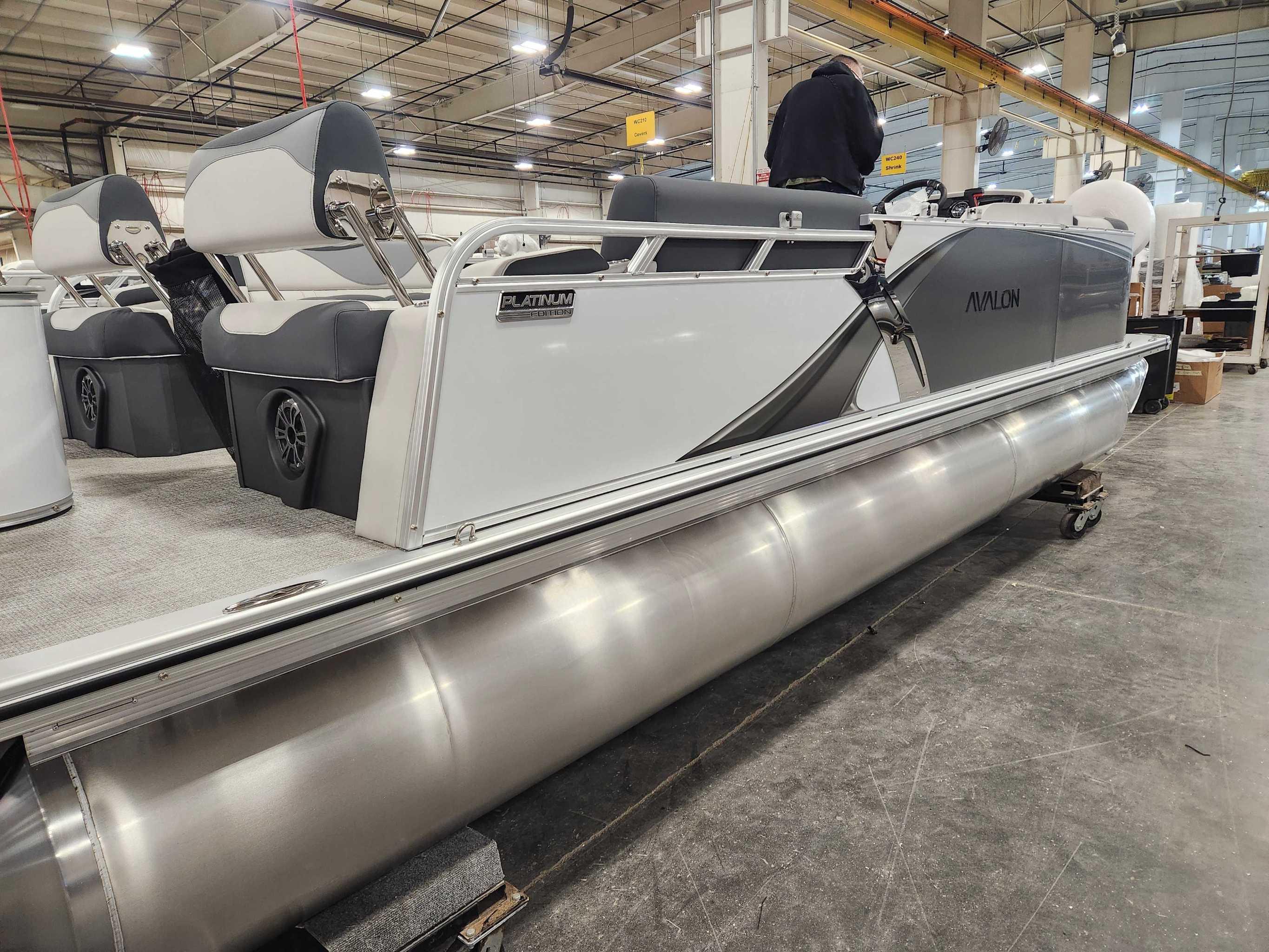 2026 Avalon 2385 25 LSZ QLS