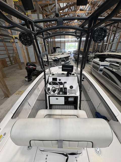 Used 2023 YAMAHA 195 FSH
