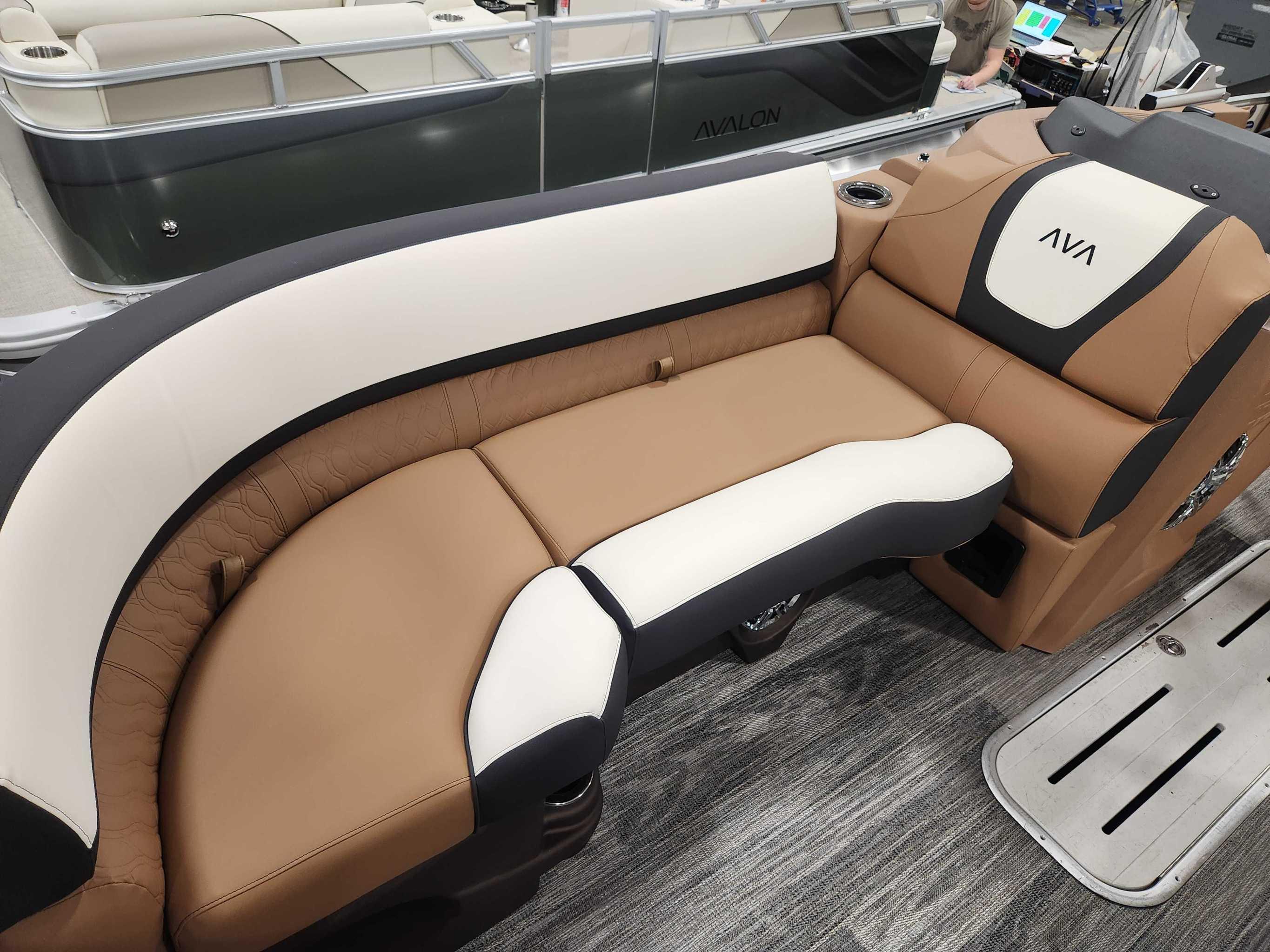 2026 Avalon 2585 25 Catalina ENT