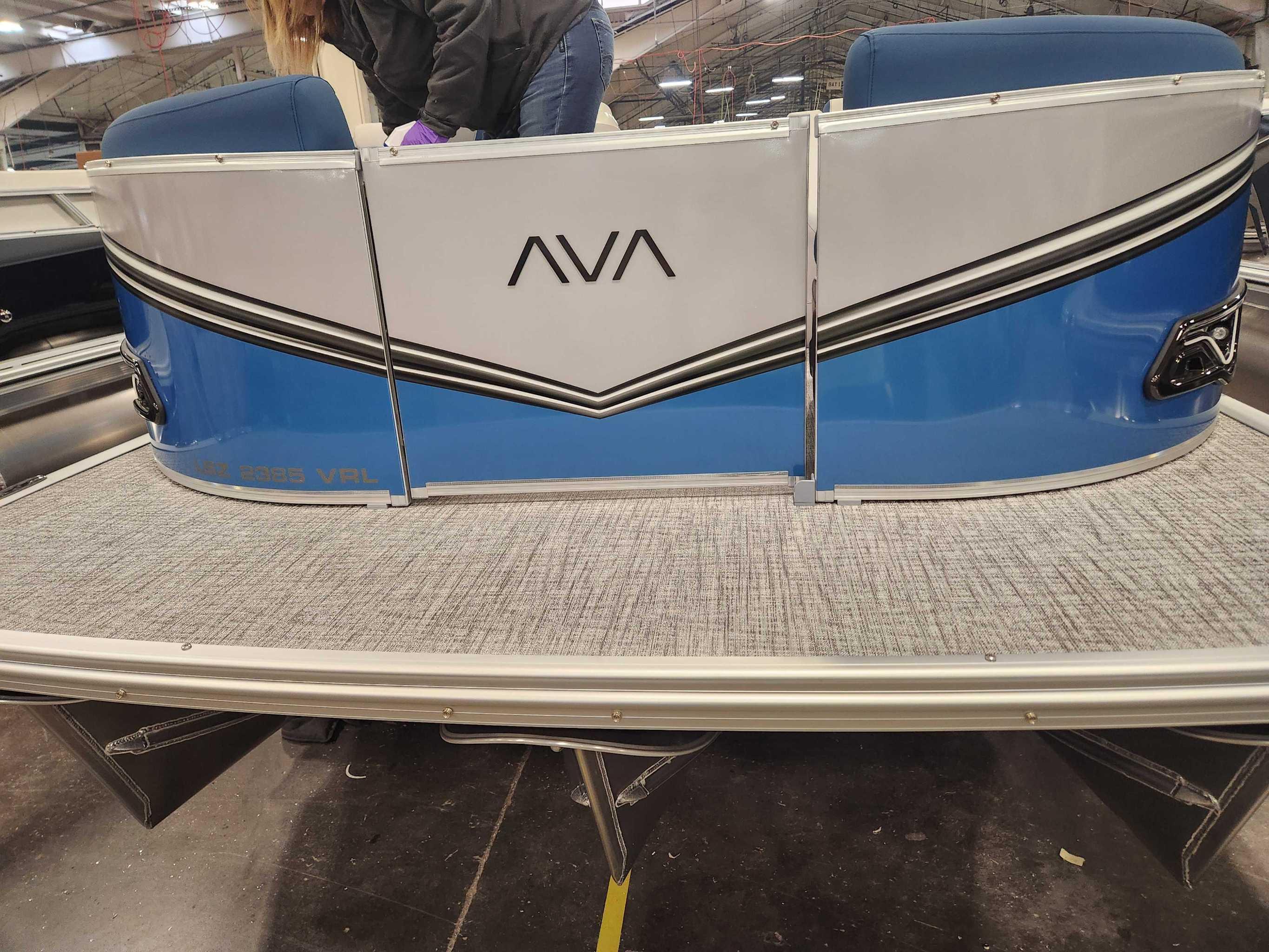 2026 Avalon 2385 25 LSZ VRL