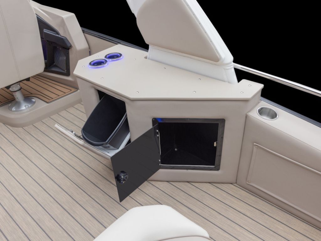 2026 Avalon Excalibur LTD Cruise Rear Bench 25 FT