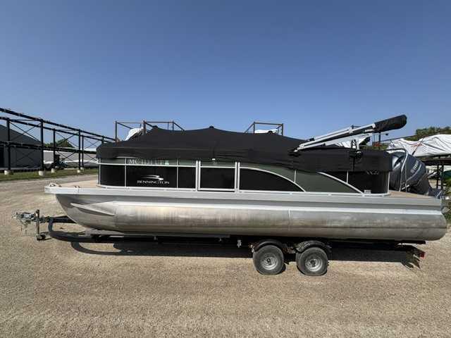 Used 2019 BENNINGTON SX22