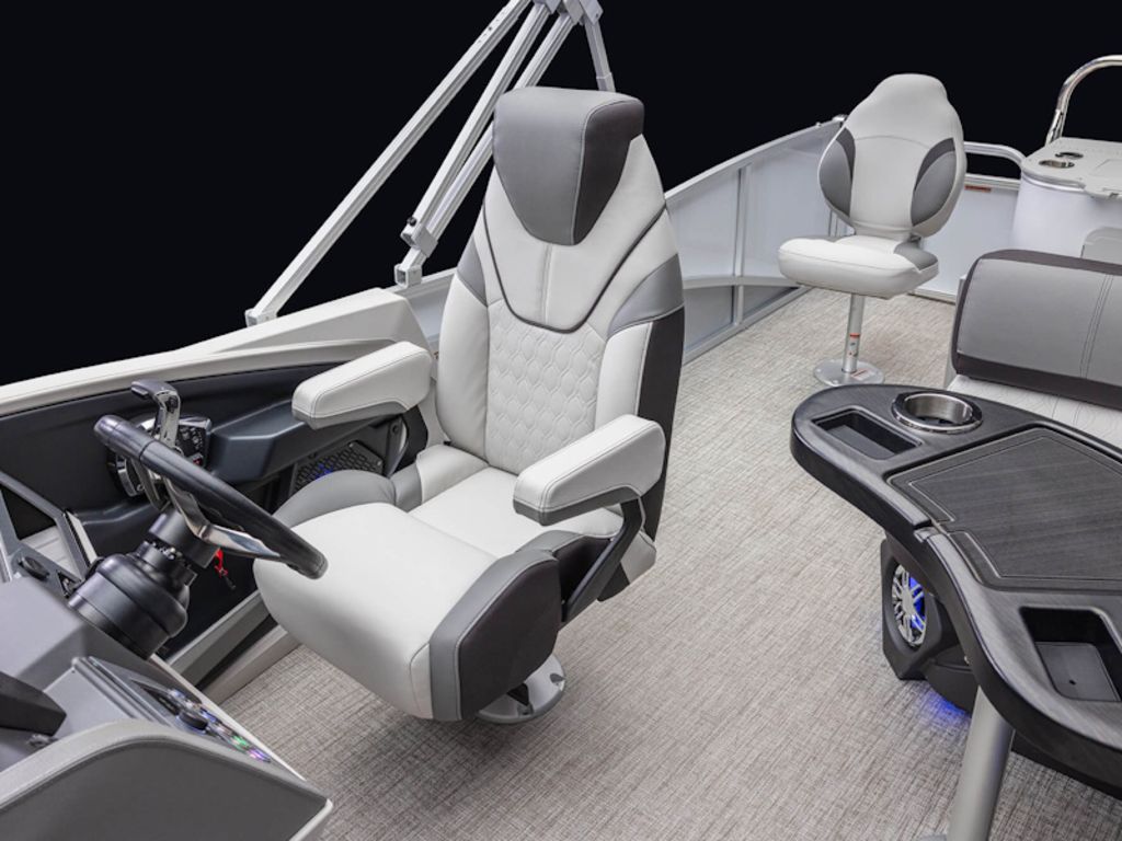 2026 Avalon Catalina Rear Fish 23 FT