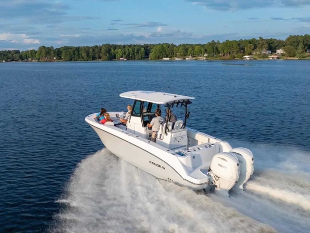 2027 Stingray 26CC Base