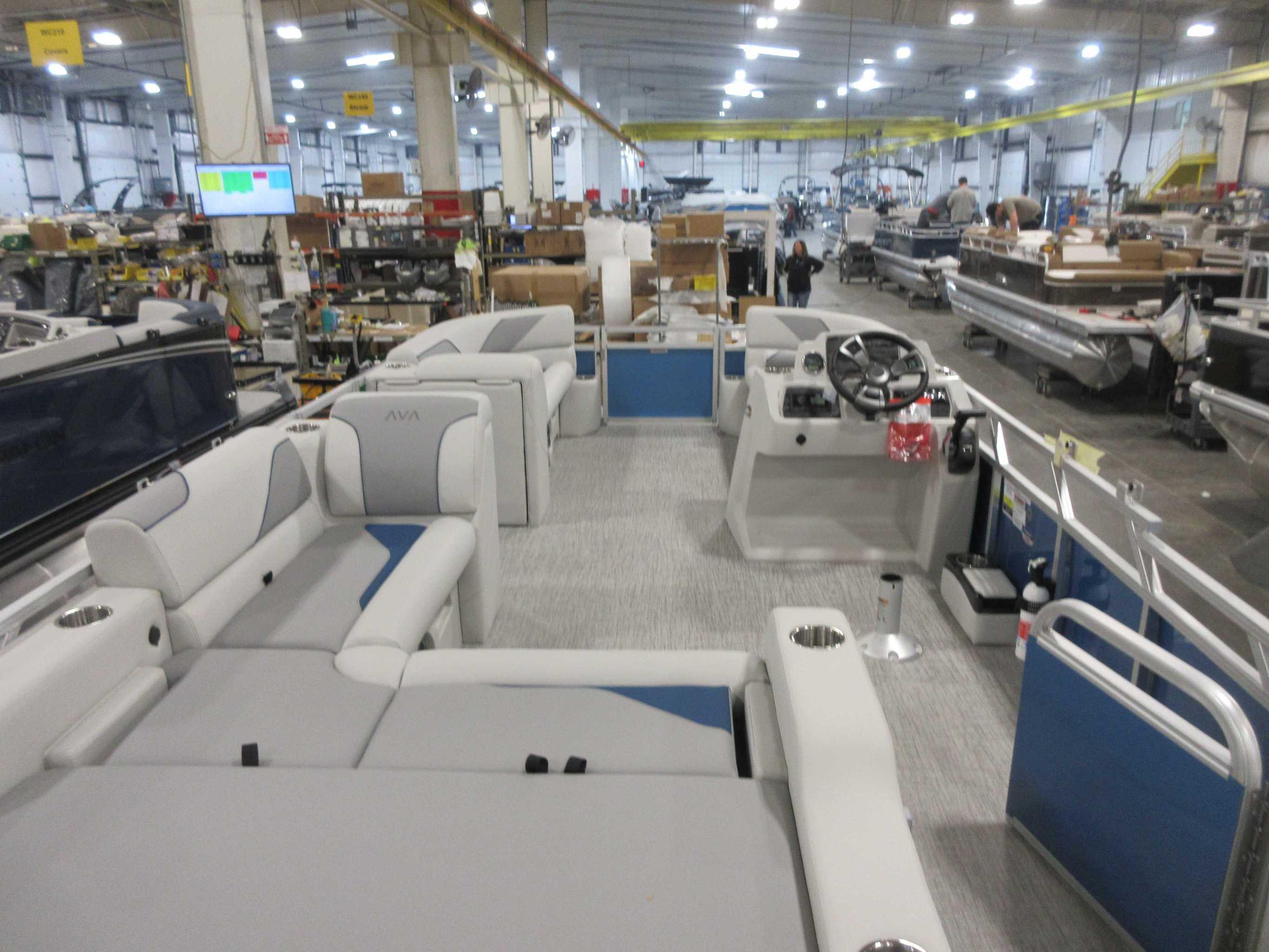 2026 Avalon 2385 25 Venture 85 VRB