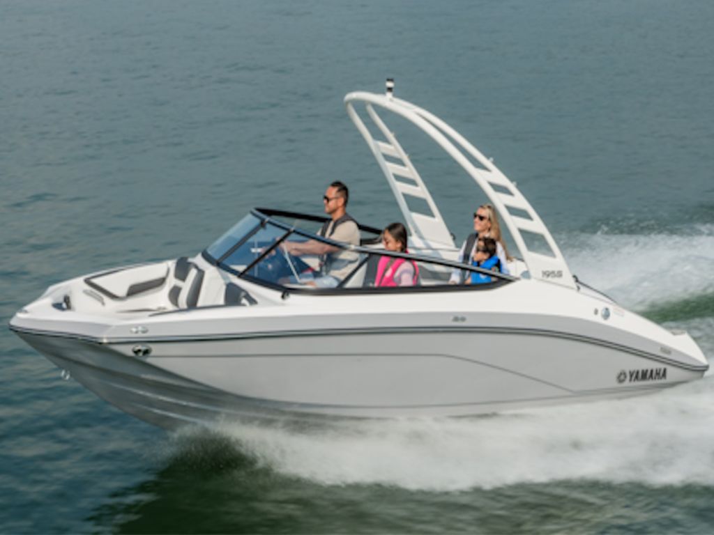 2026 Yamaha Marine 195S Base