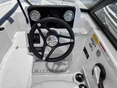 2026 Stingray 172DC