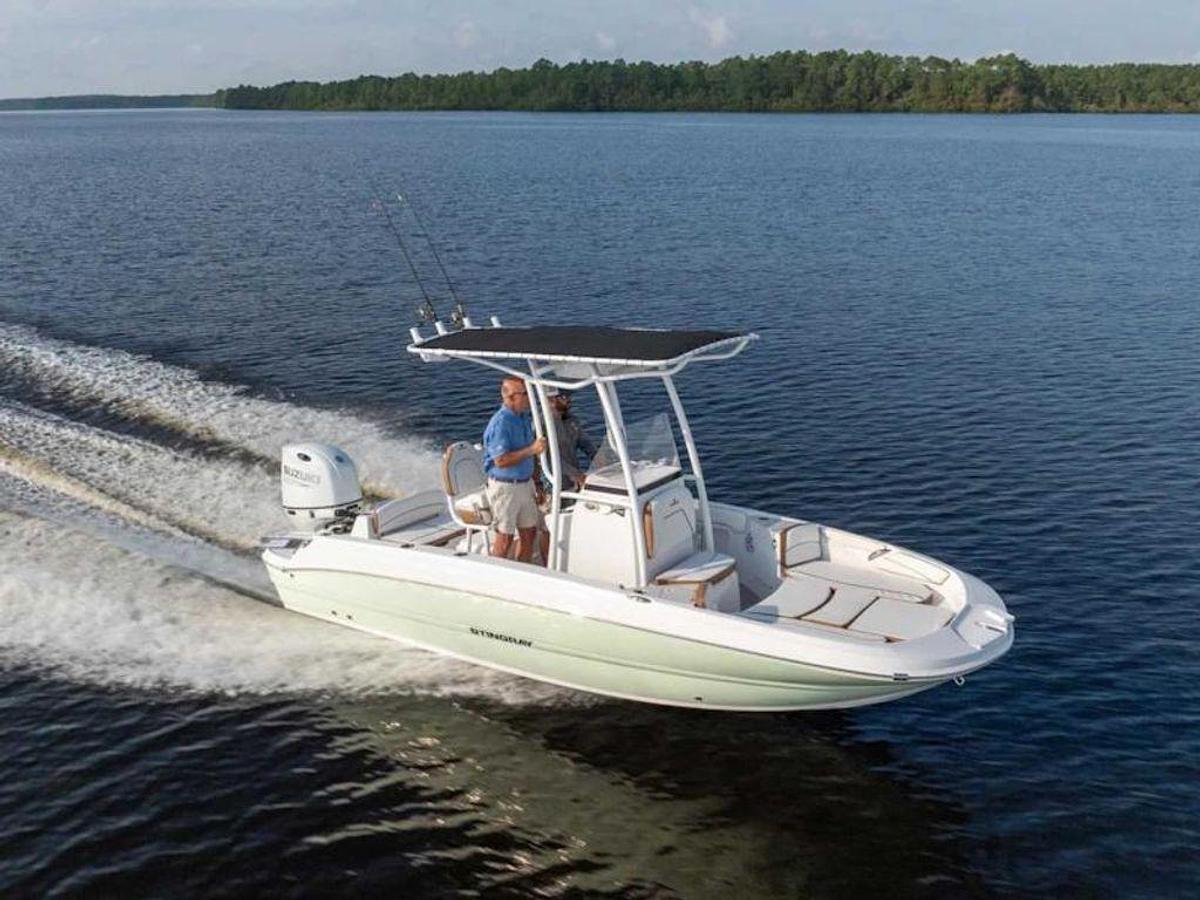 2027 Stingray 20CC Base