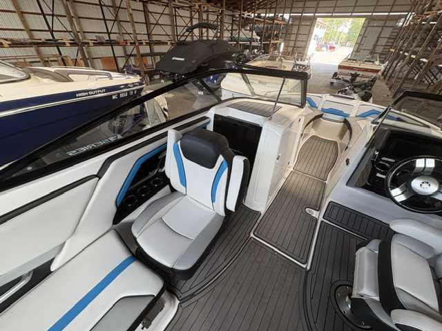 Used 2018 YAMAHA 242X