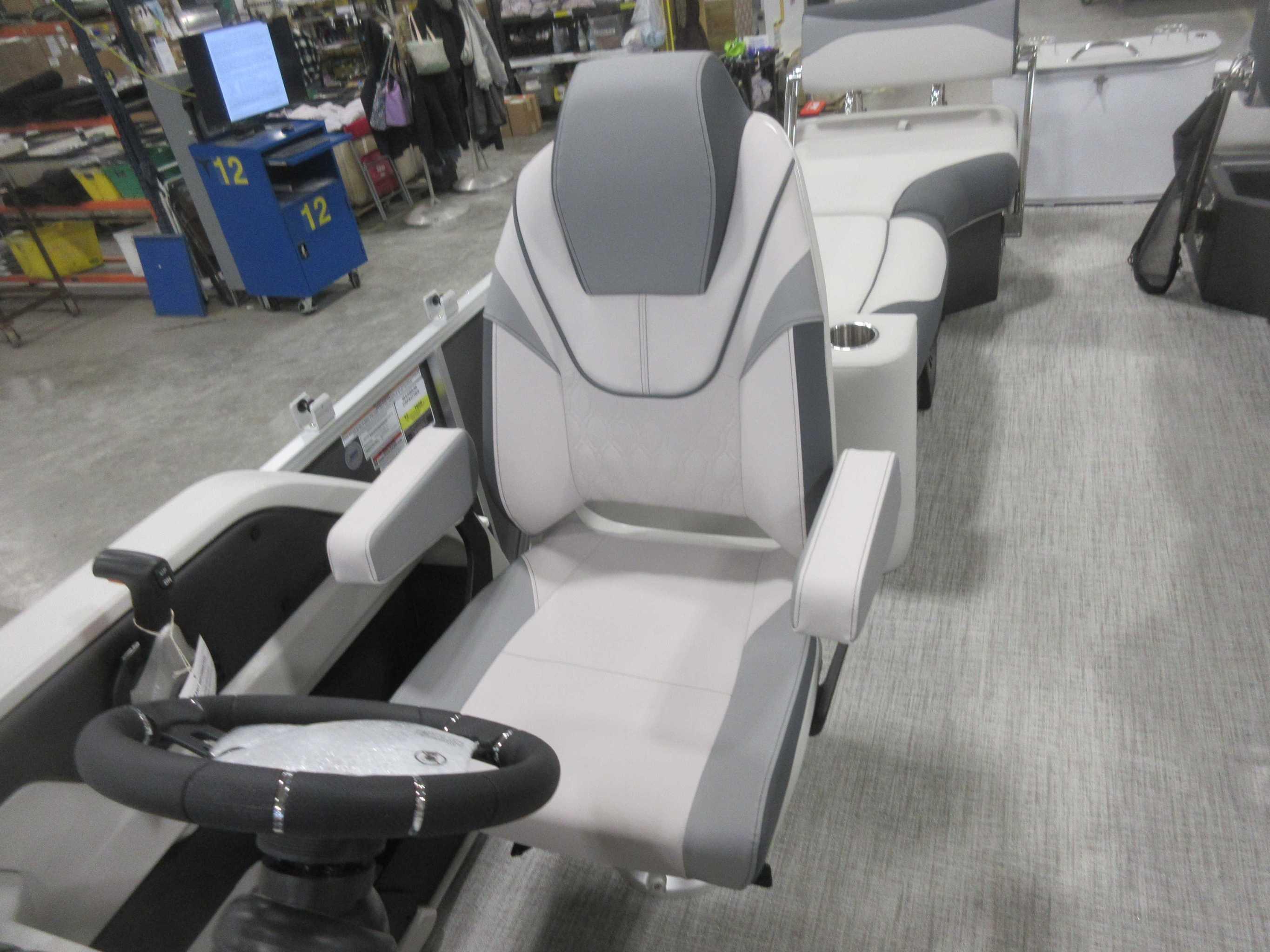 2026 Avalon 2385 25 LSZ QLS