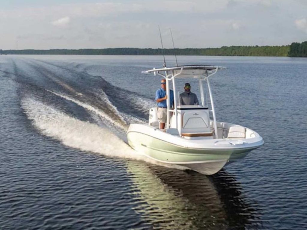 2027 Stingray 20CC Base