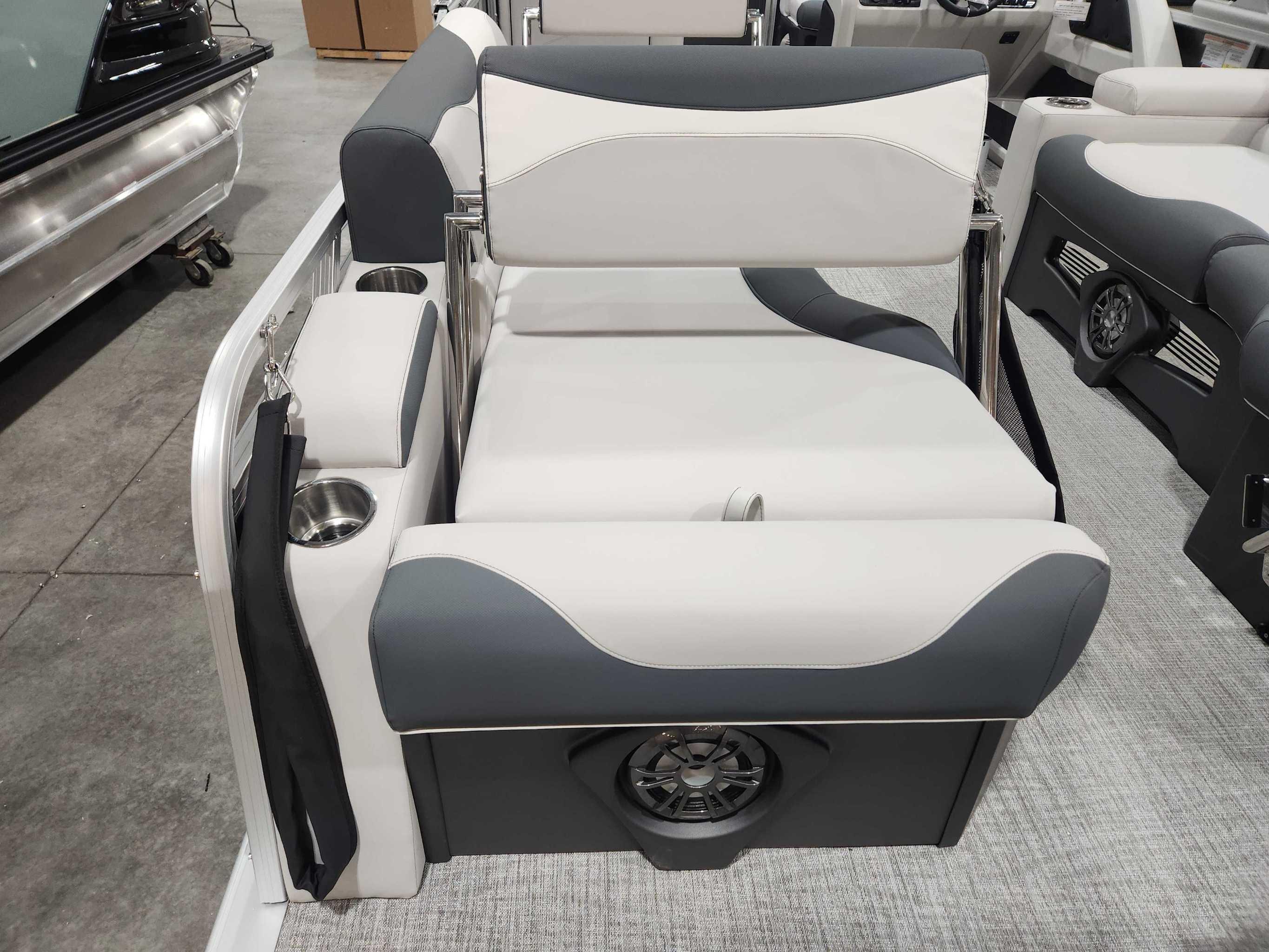 2026 Avalon 2385 25 LSZ QLS