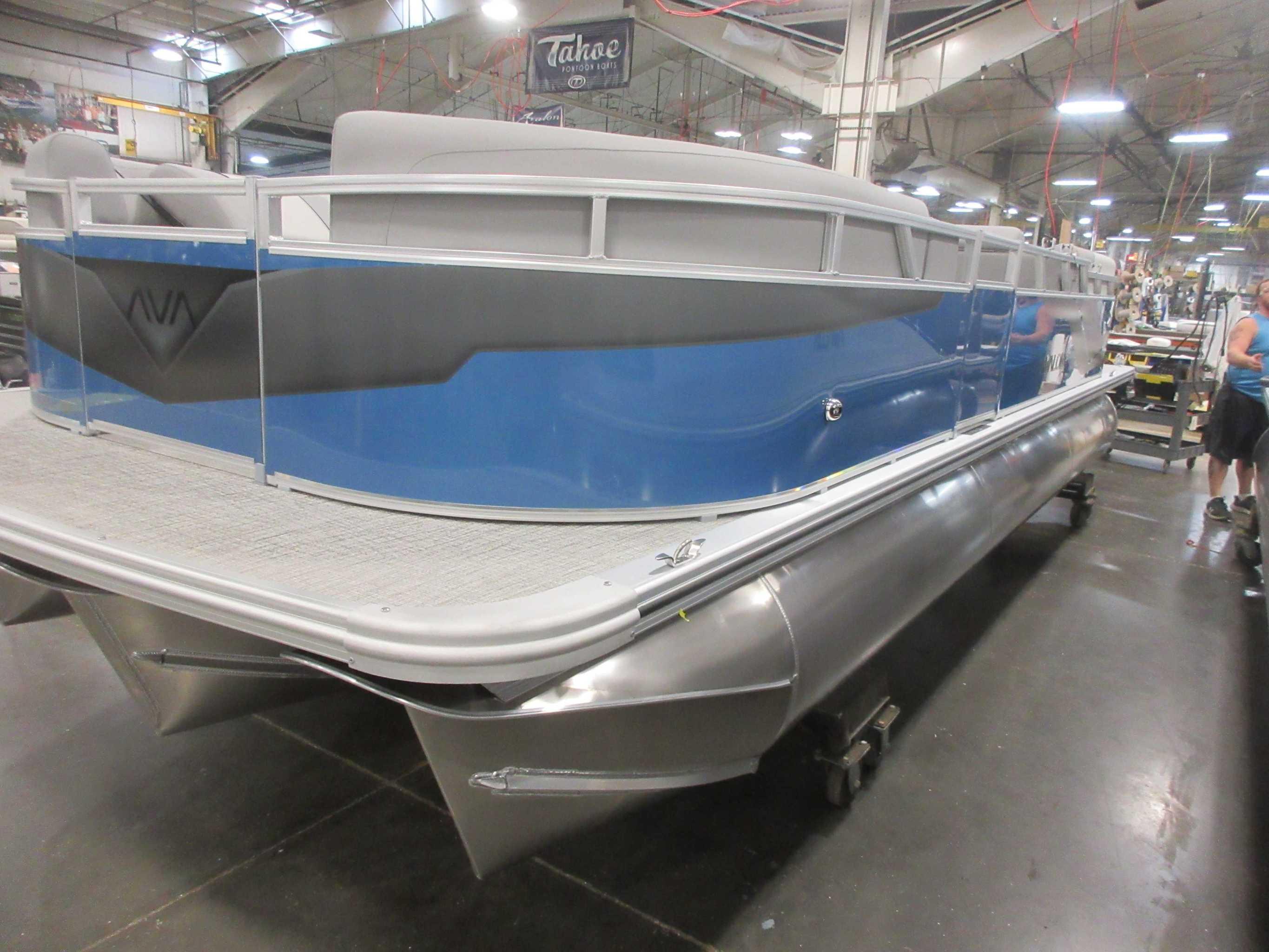 2026 Avalon 2385 25 Venture 85 QL