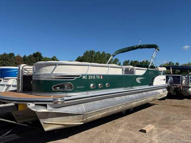 Used 2011 AVALON 2585EL PARADISE TRI TOON