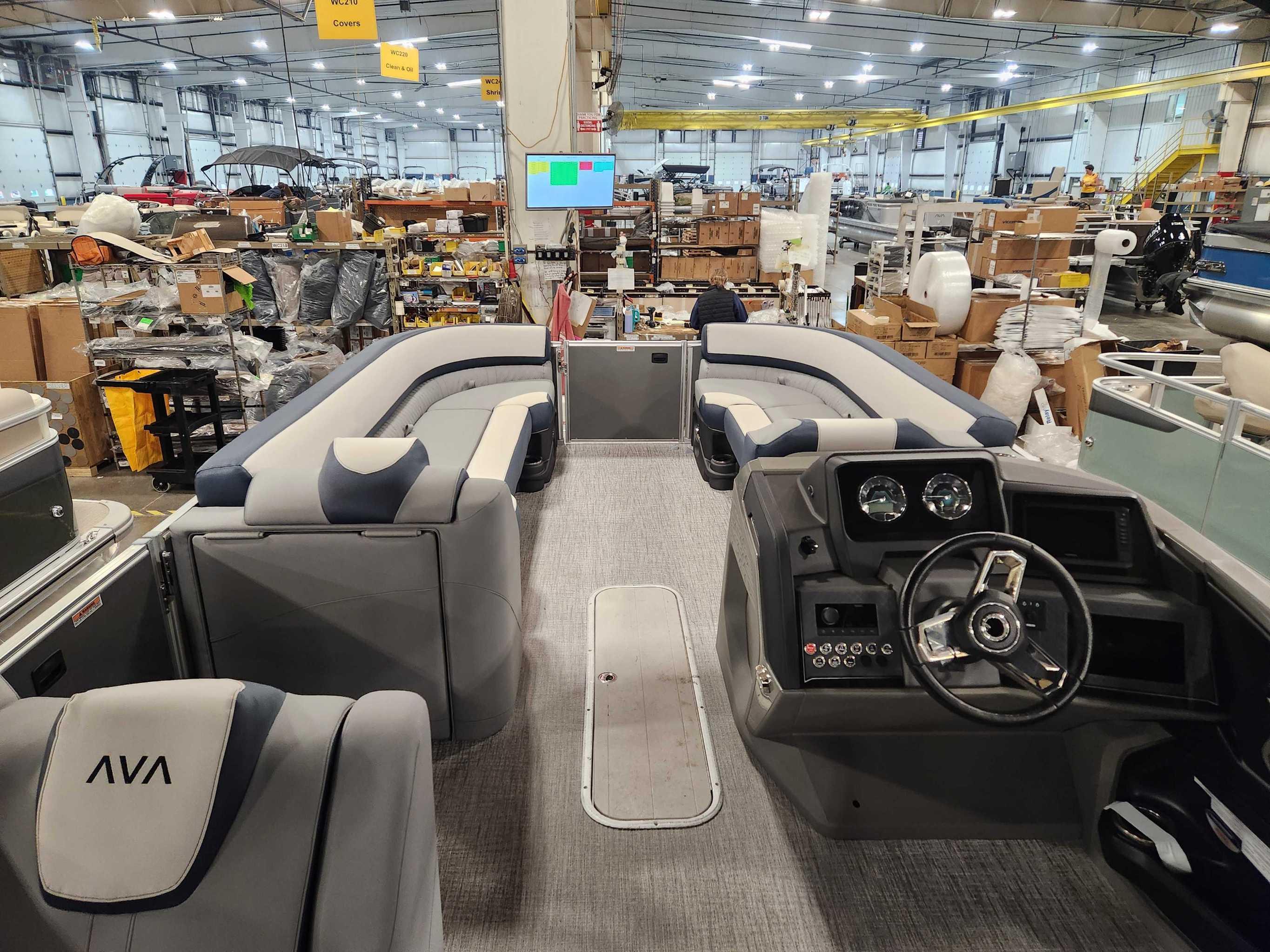 2026 Avalon 2585 25 Catalina VRB