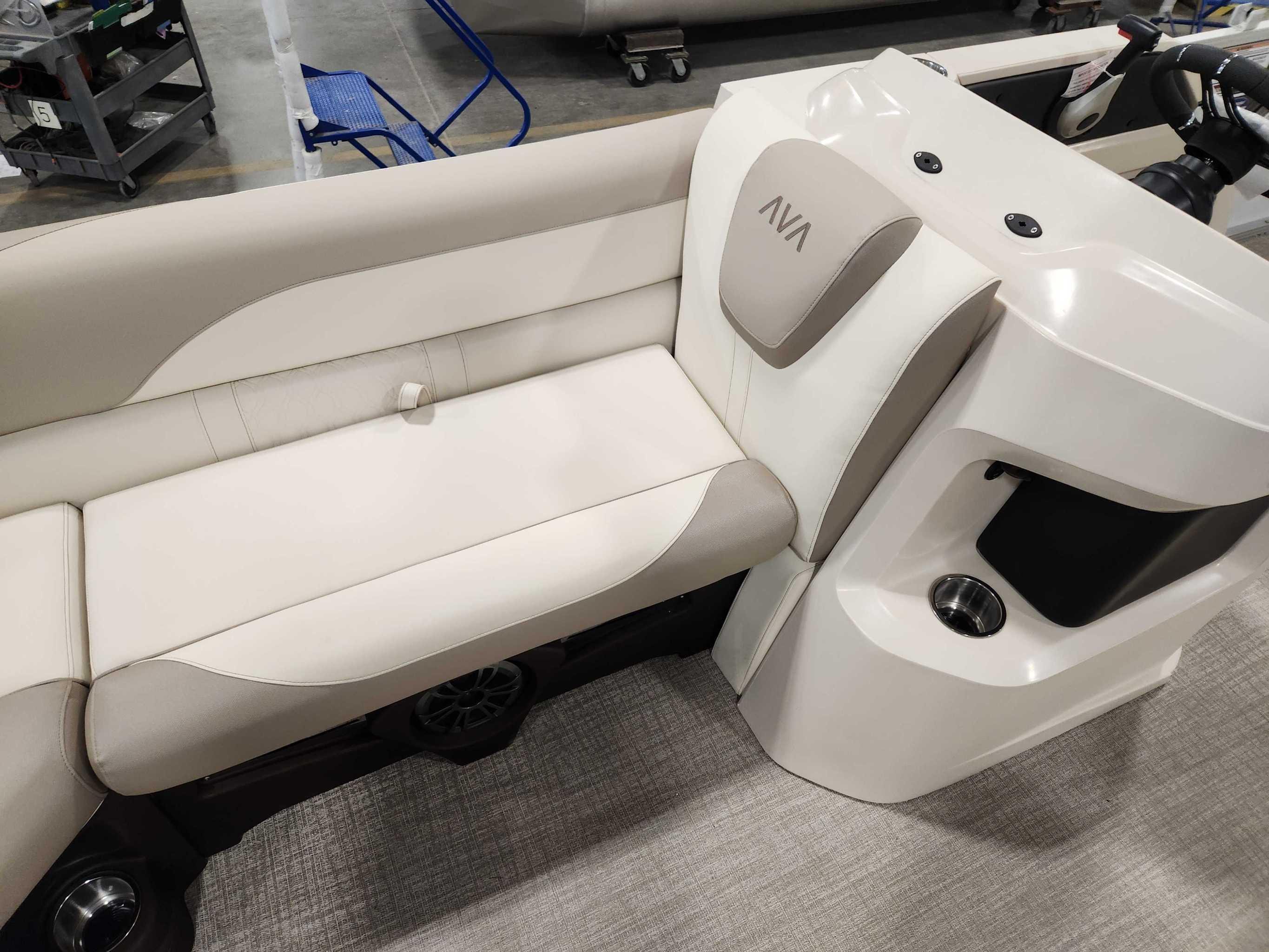 2026 Avalon 2385 25 LSZ VRB