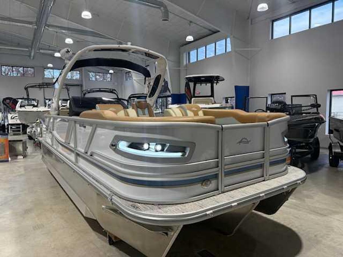 2026 Suncatcher DIAMOND ARCH ELITE 324RC Demo